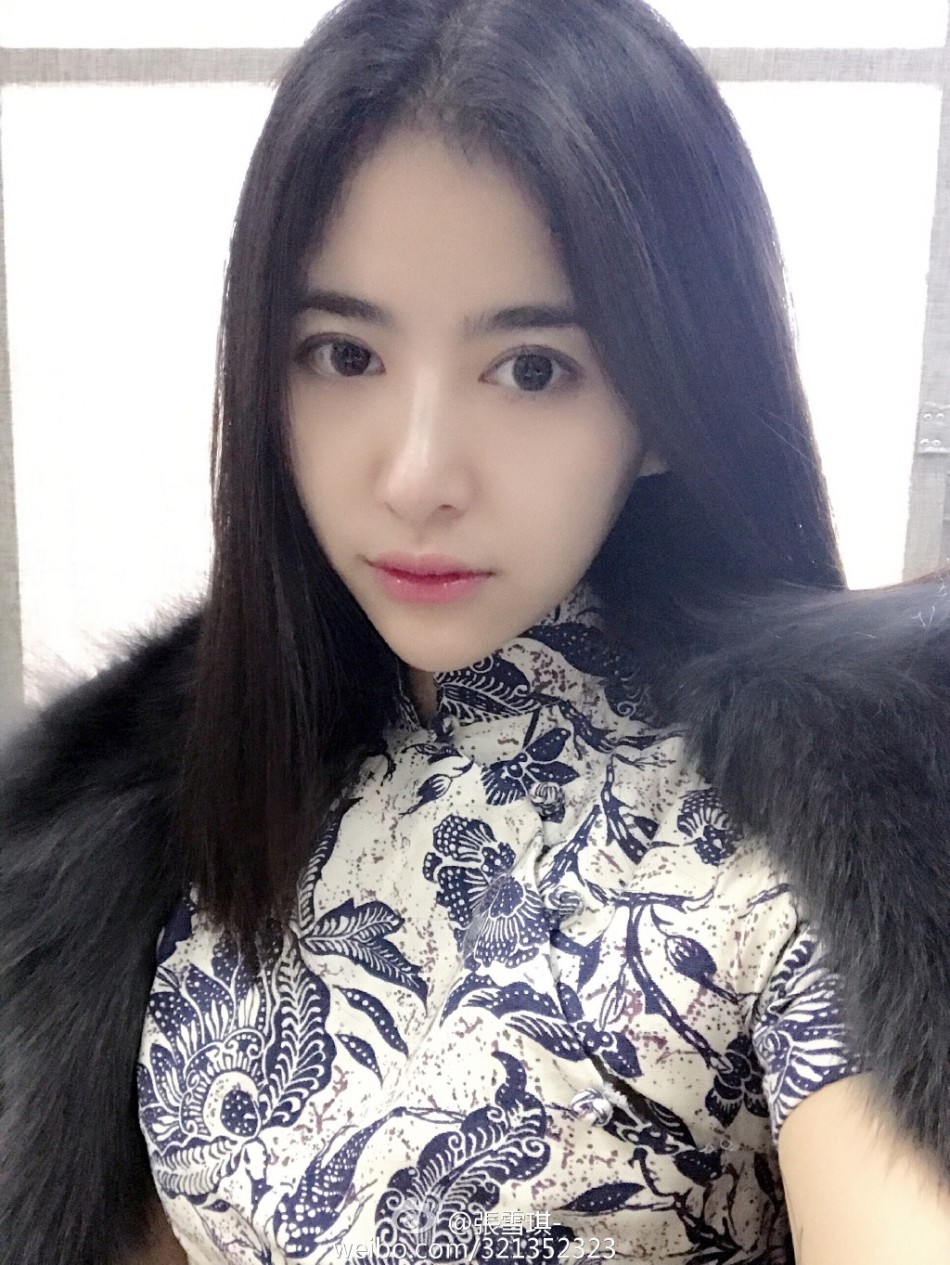 58 / 88 近日,中戏校花张雪琪-在微博晒出多组写真,肤白貌美被称神似