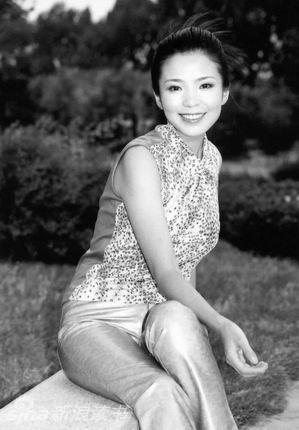 朱迅内衣_朱迅内衣性感写真(2)