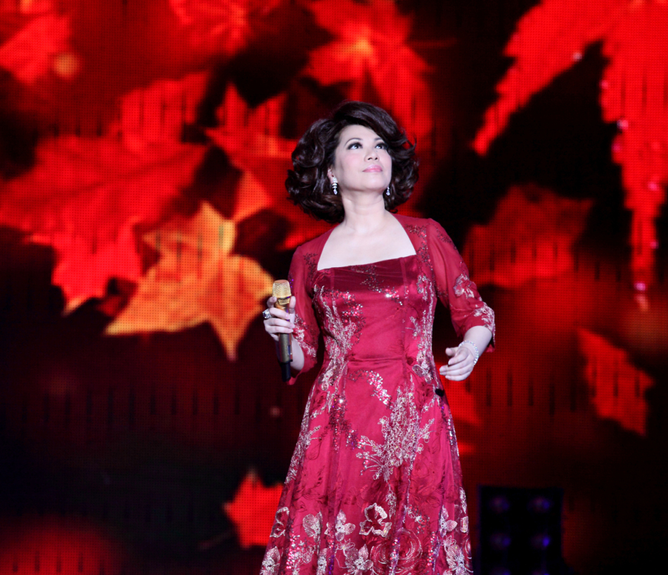 蔡琴12月广州再度开唱 全新个唱极尽风华绝代_高清图集_新浪网