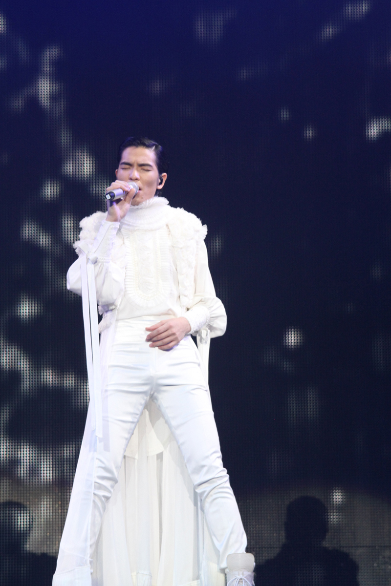 萧敬腾广州参与勾当