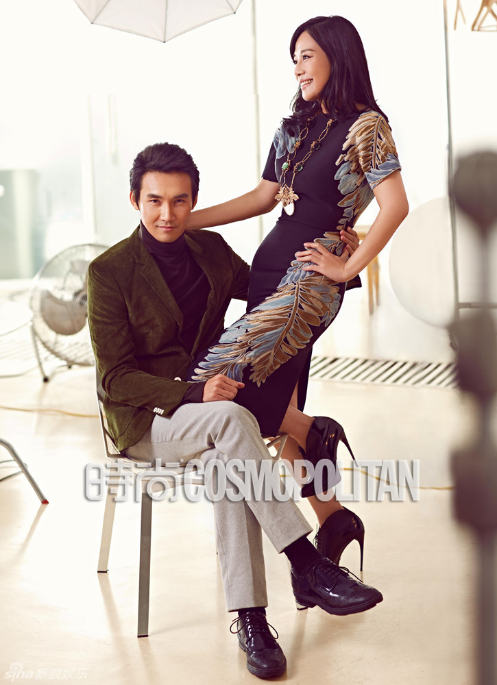 张铎陈松伶居家写真 甜蜜搞怪共享情元节_高清图集_新浪网