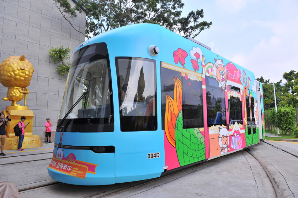 喜羊羊广粤文化有轨电车专列正式首发(图)