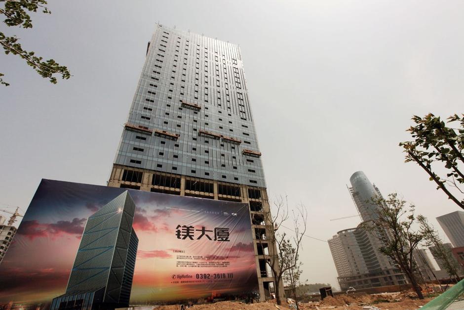 河南鹤壁新区人烟稀少成新"鬼城"