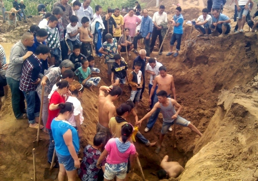 村民选举法外来人口_薛之谦天外来物图片(2)