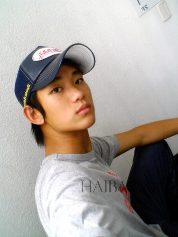 都叫兽搞笑卖萌无所不能 金秀贤私照翻翻看