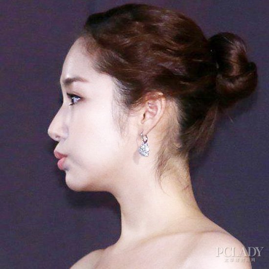 韩剧新小花发型抢镜术 轻松俘获长腿欧巴