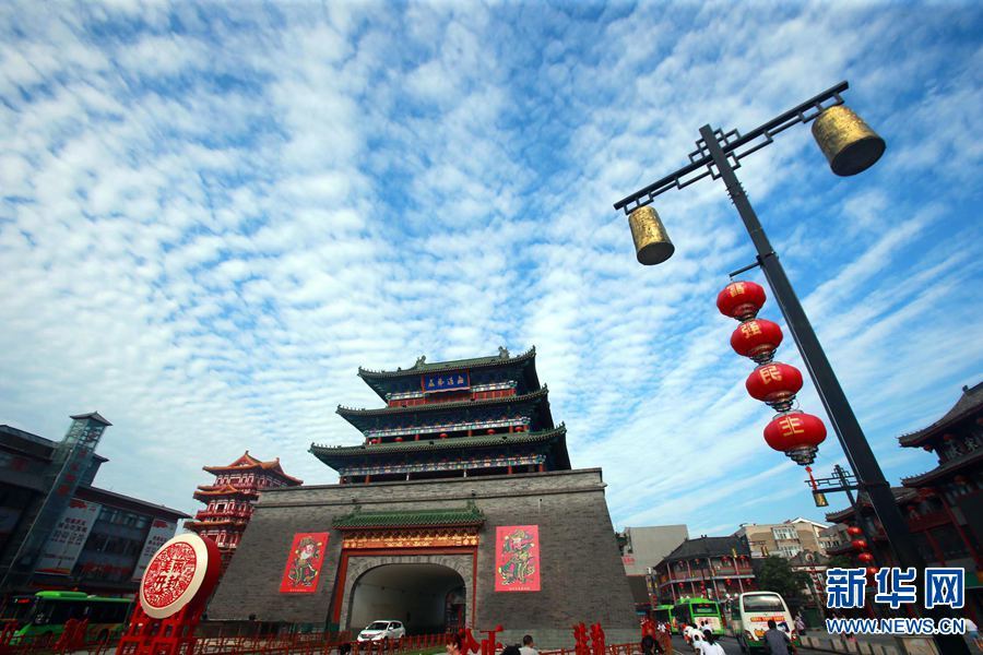 2 / 7 2017年8月8日,在河南省开封市拍摄的雨后美景.