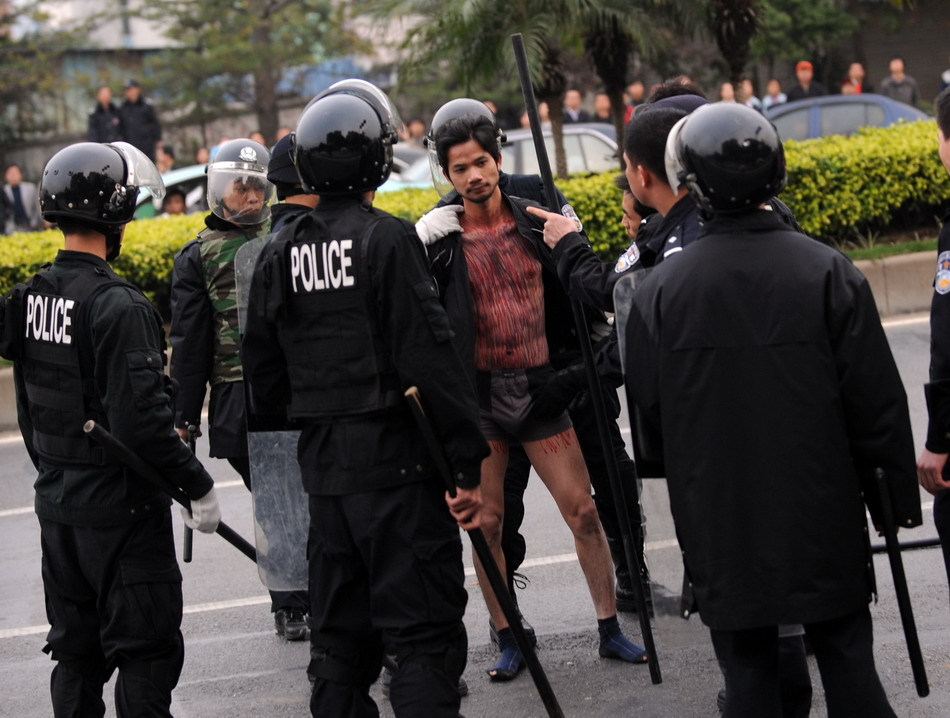 黎恩旺被警方拘捕