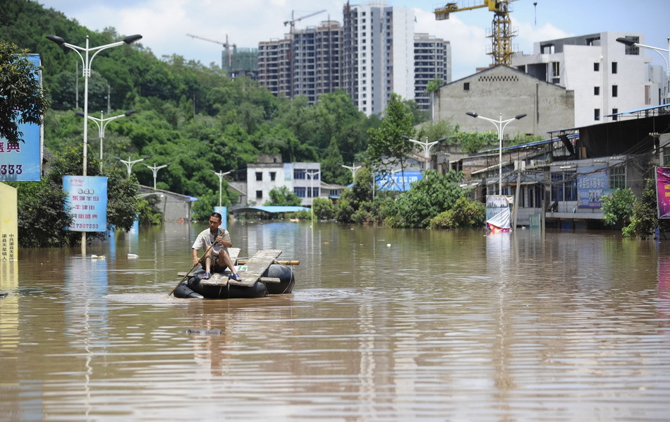 四川达州渠县遭洪水袭击 城区一片汪洋_高清图集_新浪网