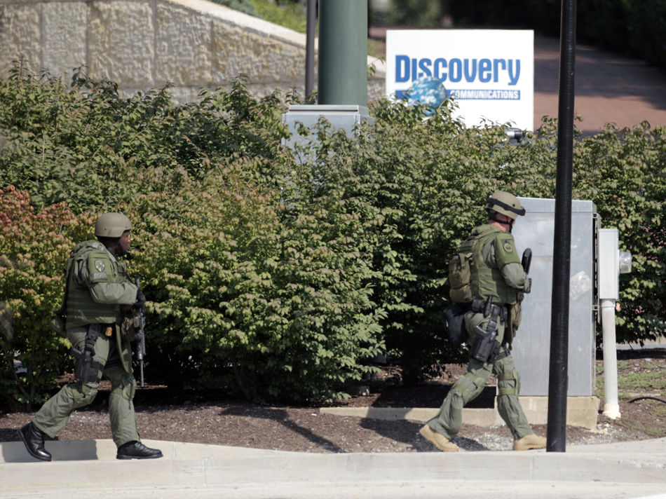 美国警察包围探索频道总部大楼所在区域