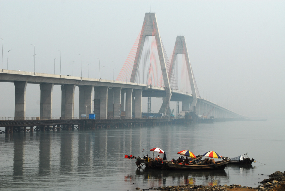 山东丁字湾跨海大桥通车可免费通行