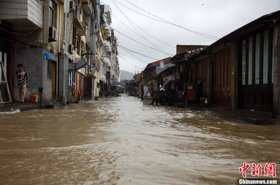 福鼎市沙埕镇沿海街道被淹