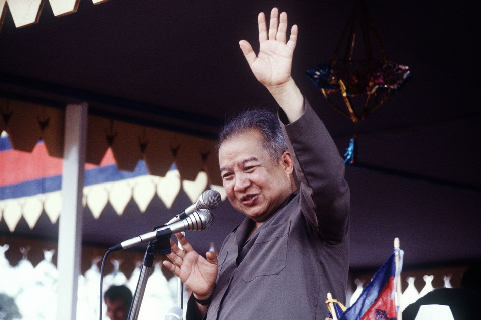 西哈努克传奇一生_新浪图片