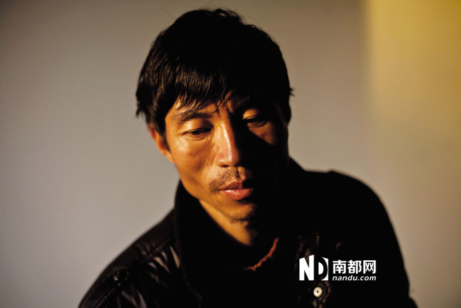 男子不满家乡拆迁扬言制造校园血案