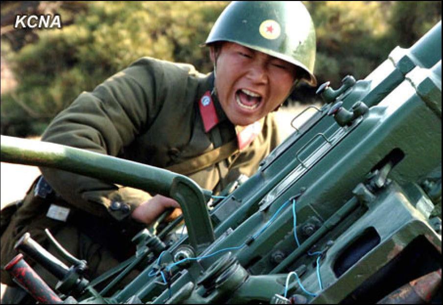 朝鲜公开人民军实弹演习照片