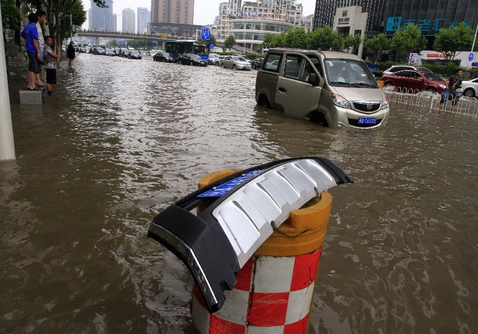 武汉遭遇"出梅"前最强暴雨