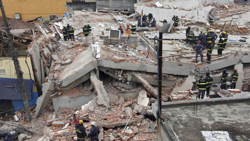 巴西大厦整座倒塌至少6人死亡20人受伤