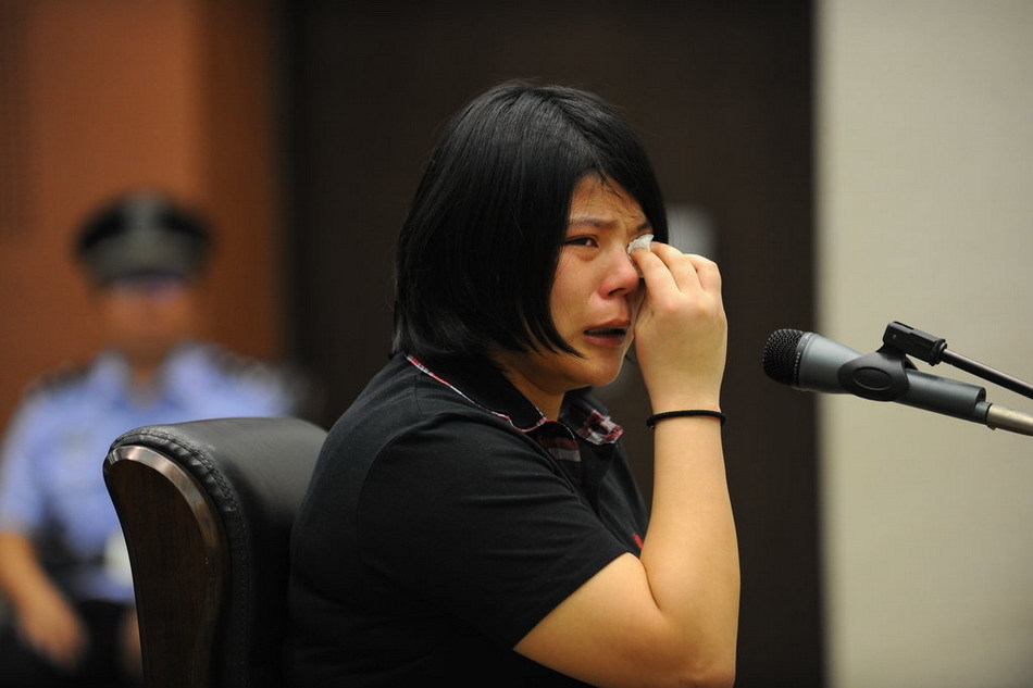 南京饿死女童案被告人因故意杀人罪判无期_高清图集_新浪网