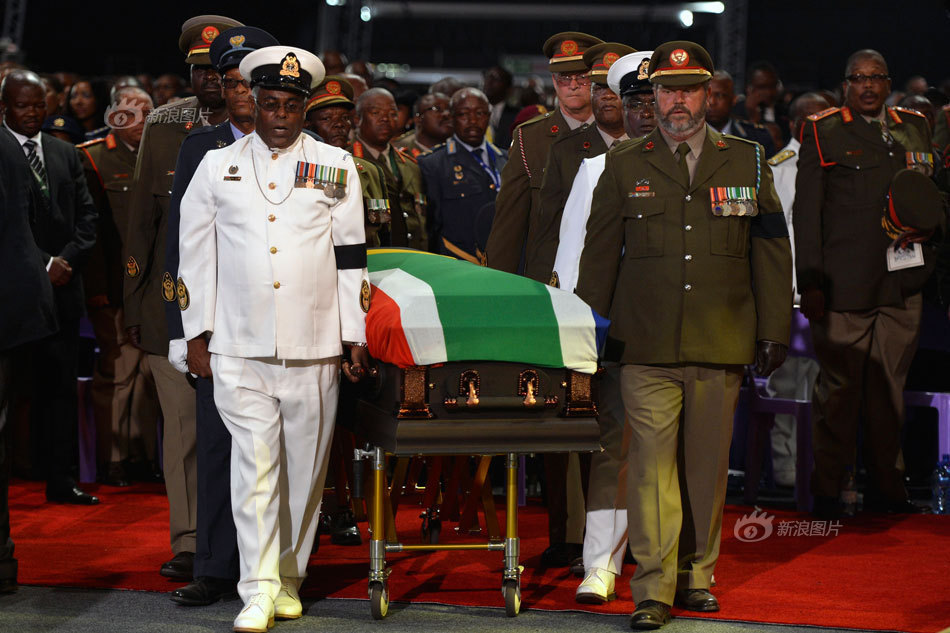 南非为曼德拉举行国葬_高清图集_新浪网