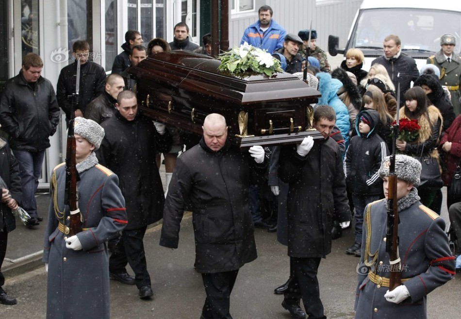 俄罗斯葬礼仪式图片