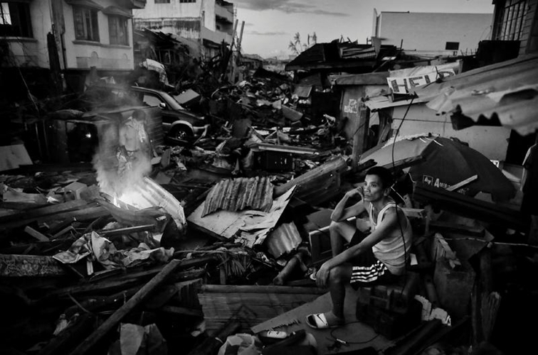 2014华赛战争灾难类组照获奖照片