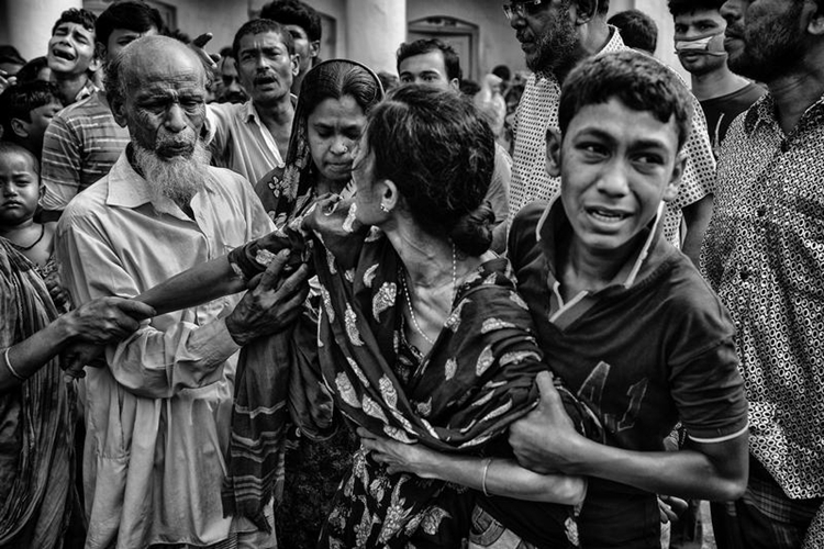 2014华赛战争灾难类组照获奖照片