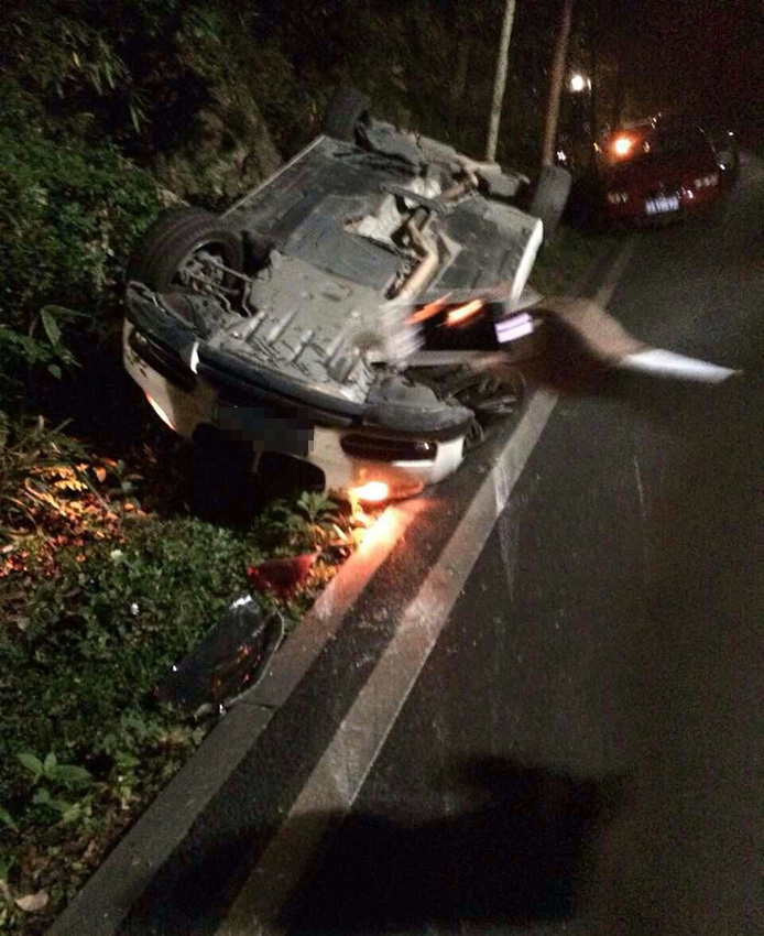 杭州"70码"飙车案主角胡斌再出车祸