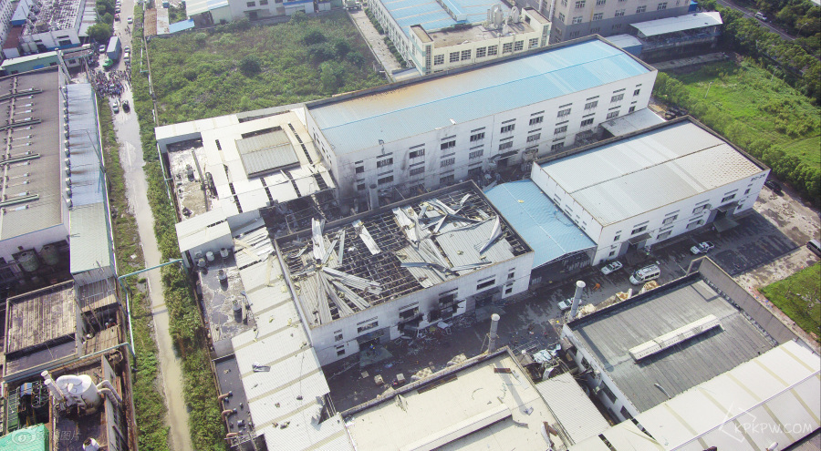 航拍昆山中荣工厂爆炸事故现场