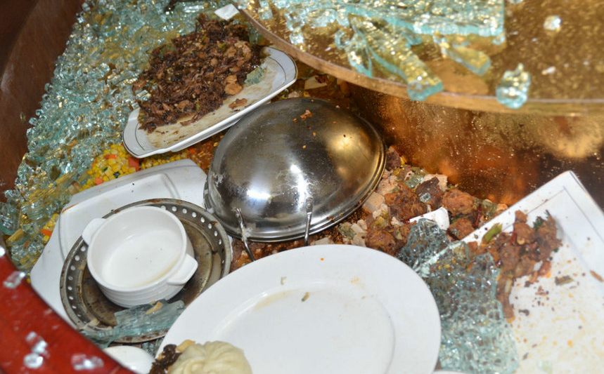 山西洪洞县兴唐寺乡书记带队酒后砸饭店