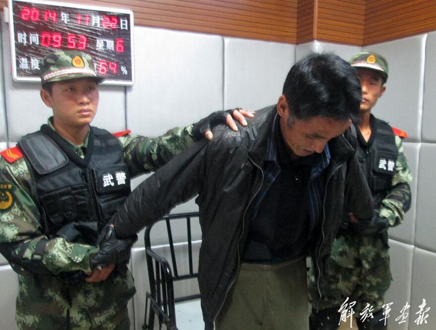 35名即将退伍老兵最后一次抓捕杀人犯