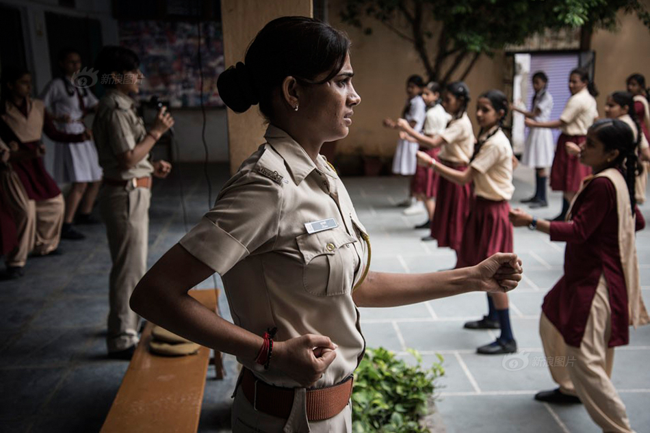 印度女性自卫防强奸