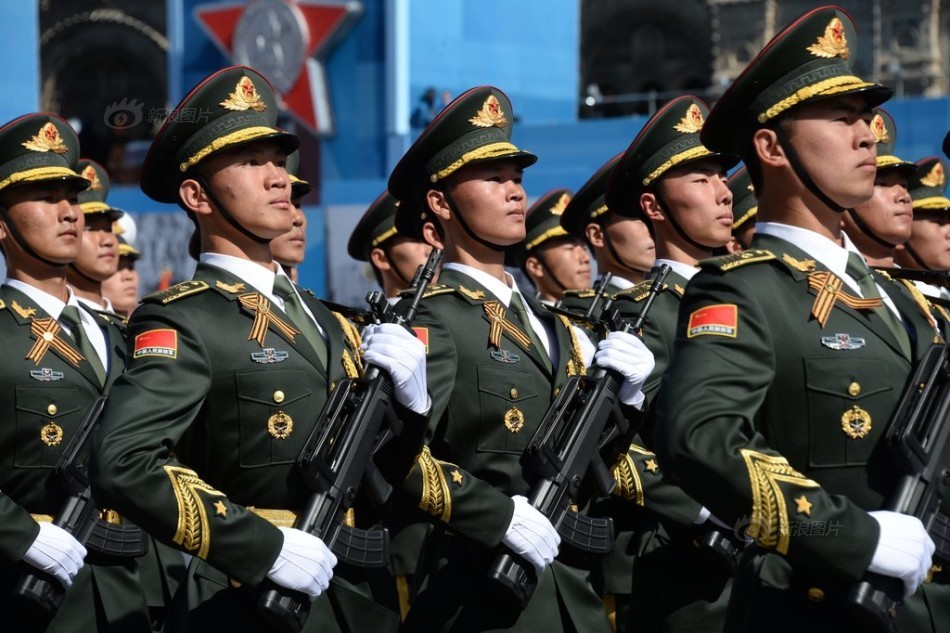 我仪仗队参俄阅兵排方阵之首