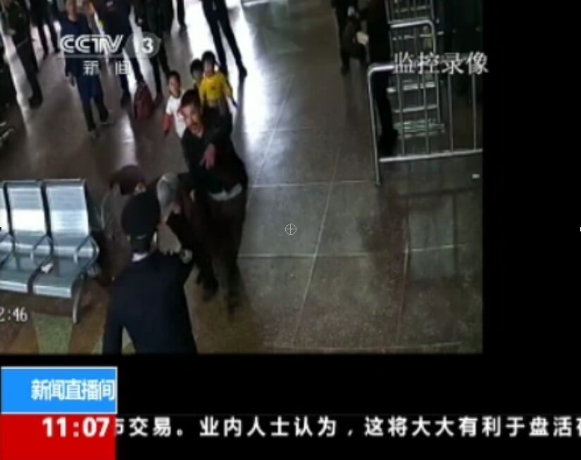 监控还原庆安枪击案全程