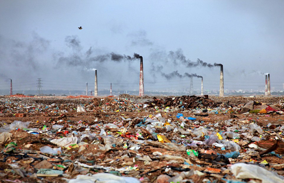 孟加拉国的垃圾场.