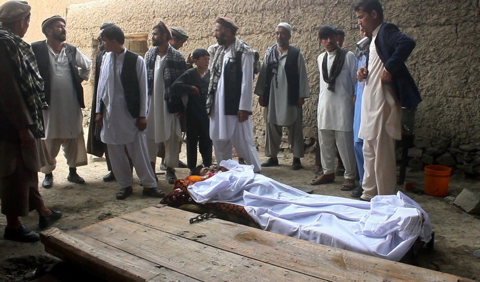 > 婚礼变葬礼 宴会现场发生枪战致22人死(图)