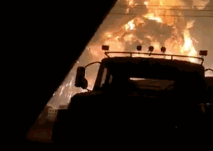 天津滨海新区深夜突发爆炸