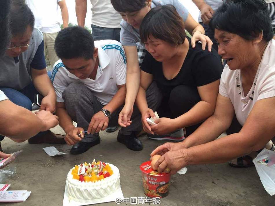 牺牲战士甄宇航的最后一个生日