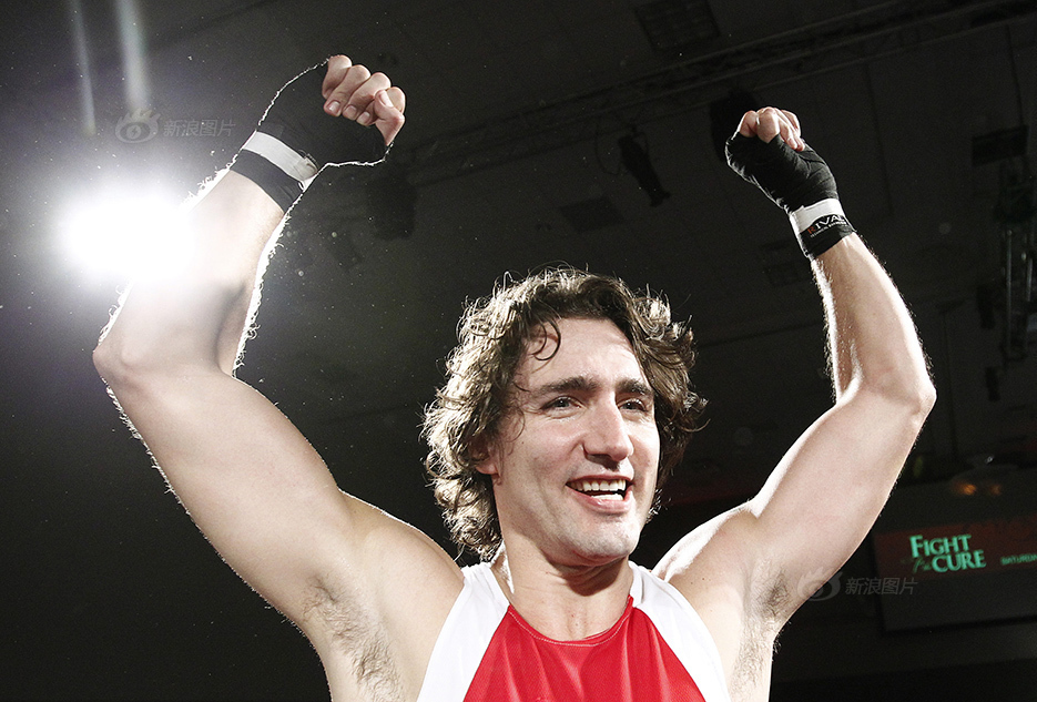 43岁特鲁多将出任加总理 赤膊旧照走红