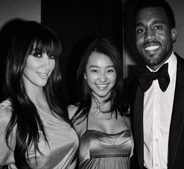 美女孩逼真ps与明星大咖合照能以假乱真