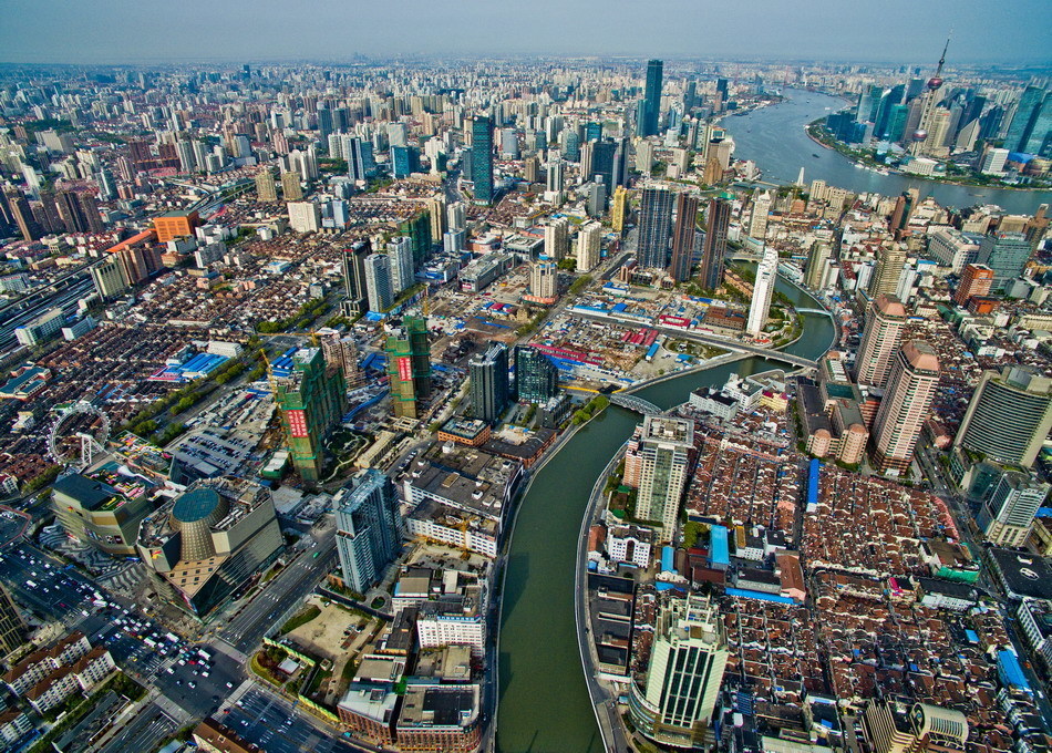 鸟瞰迪士尼城:跨越苏州河_高清图集_新浪网