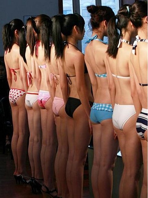 艺校内衣_艺校女生高考内衣试镜(3)