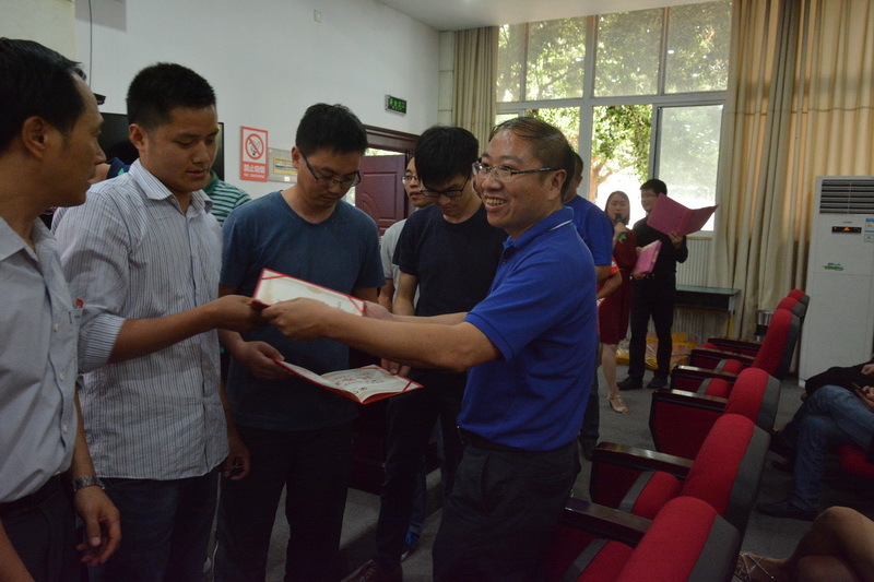 2017郫县四中教师节表彰大会