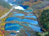 九寨天堂—鸟瞰树正海和神仙池美景