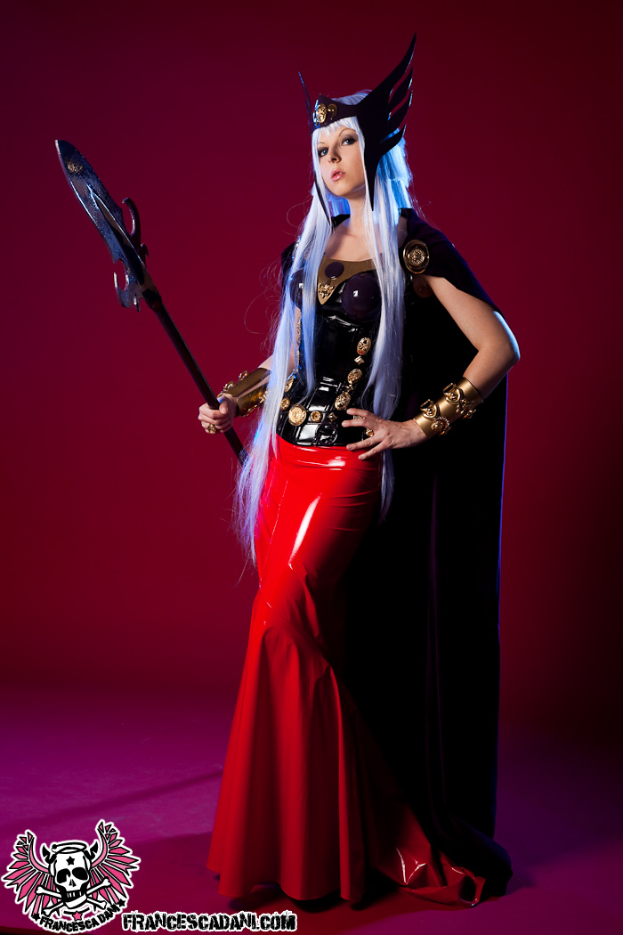 francesca dani cos 北欧女王希露达