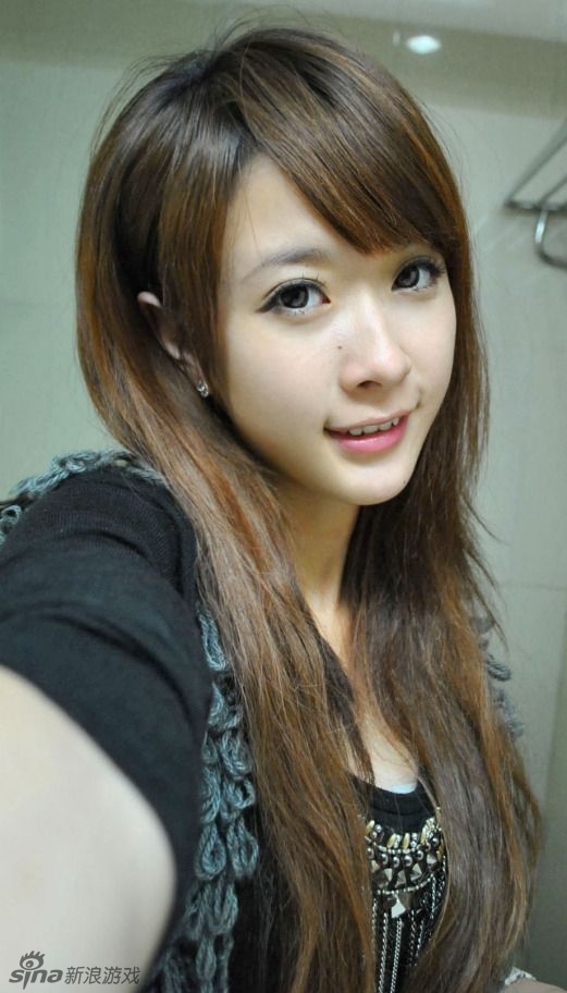 可爱郝静美丽幸福生活