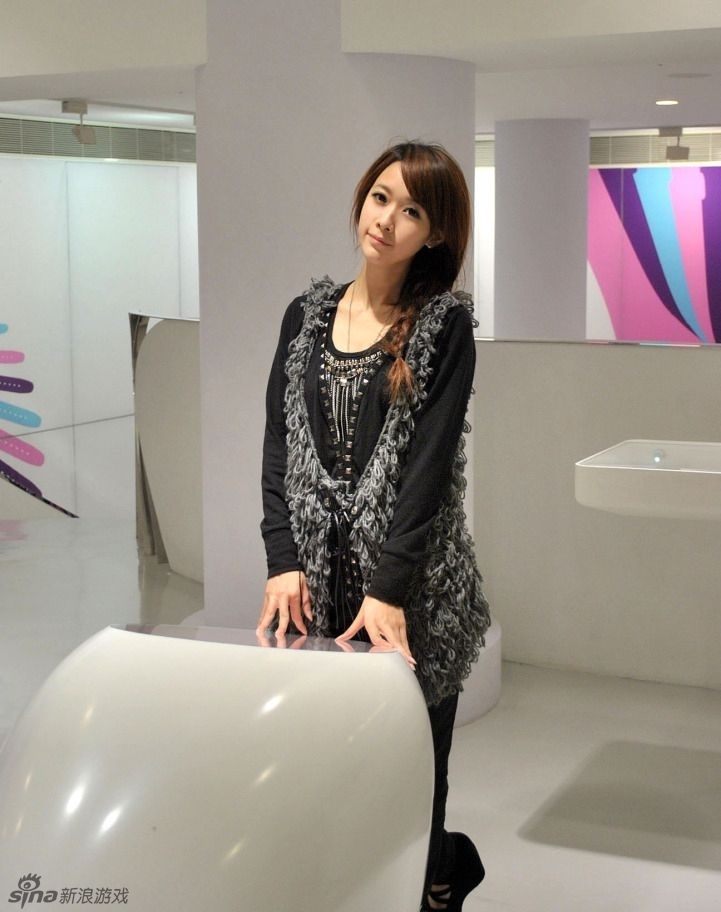 可爱郝静美丽幸福生活