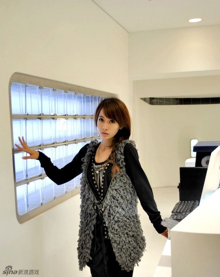 可爱郝静美丽幸福生活