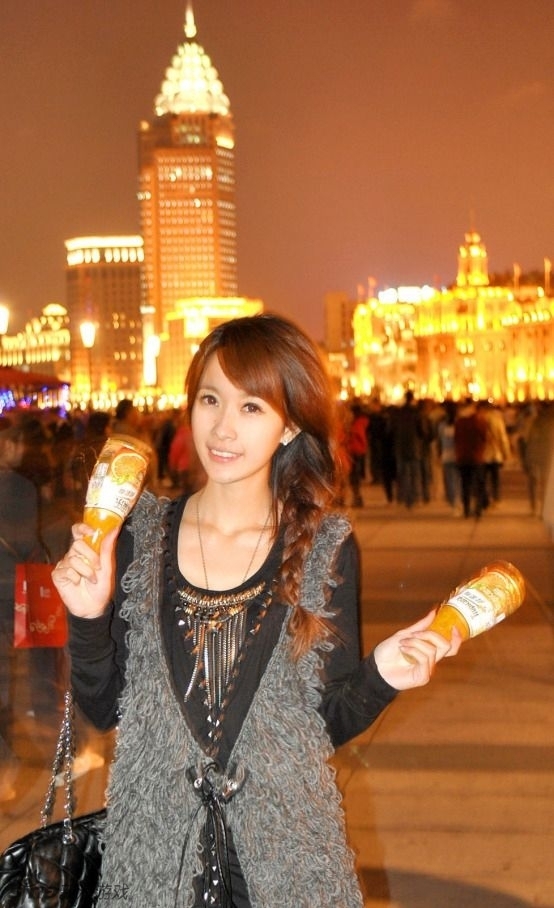 可爱郝静美丽幸福生活