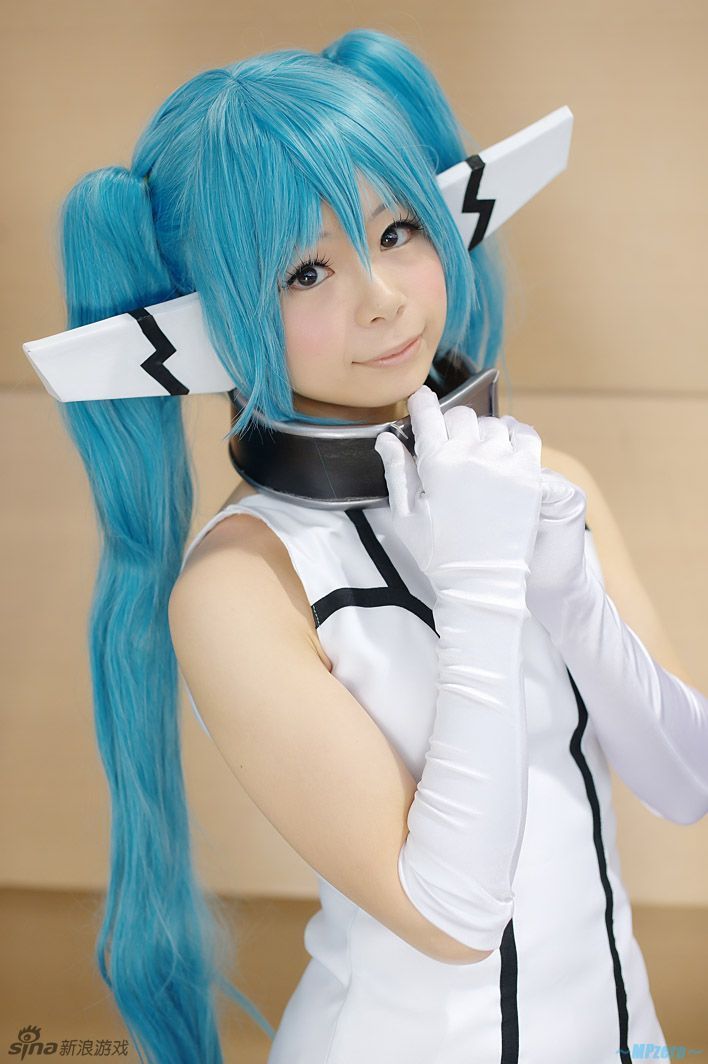 《天降之物》贫乳双马尾萝莉妮姆芙cos