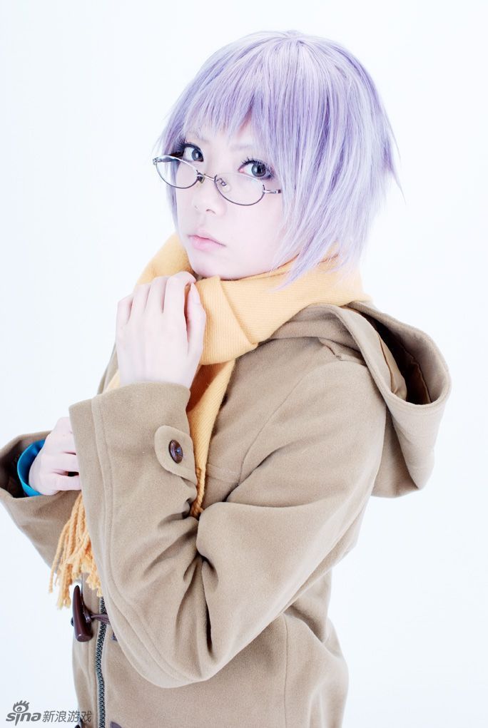 厚重冬装难挡萌力外泄 大萌神长门有希cos